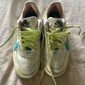 Nike Air Force 1, girls